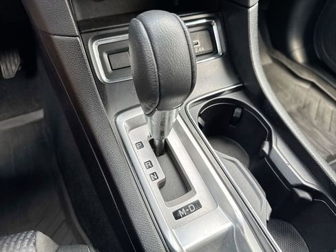 Used 2023 Subaru Ascent Premium AWD/4WD image 17