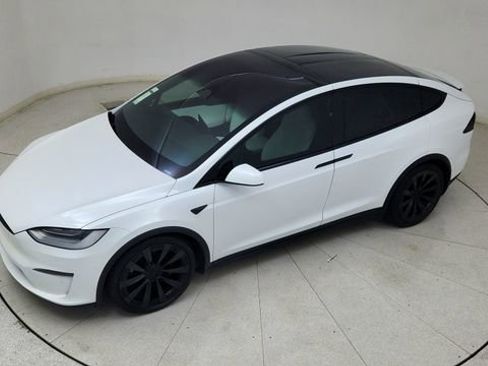 Used 2022 Tesla Model X Base image 80