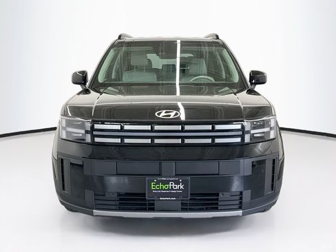 Used 2026 Hyundai Santa Fe SEL AWD/4WD image 2
