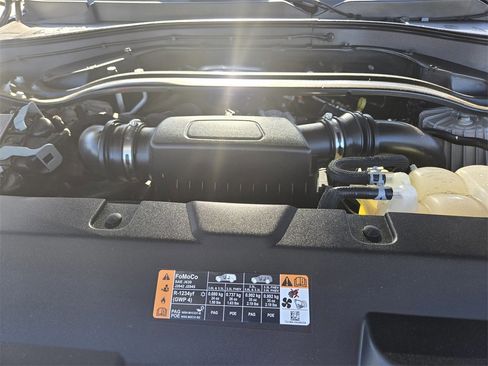 Used 2023 Lincoln Aviator Reserve w/ Equipment Group 201A image 20