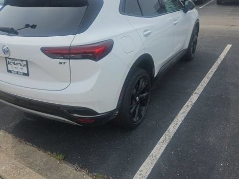 Certified 2023 Buick Envision Essence w/ Sport Touring Package FWD image 4
