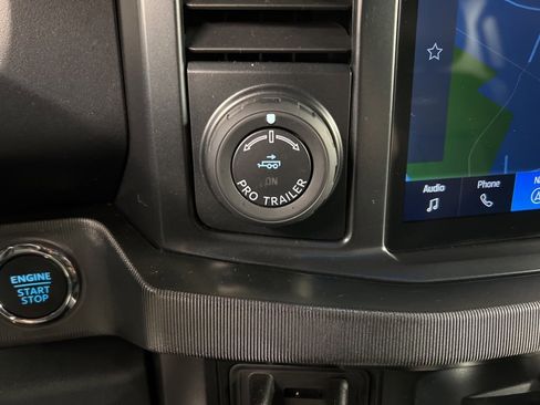 Used 2024 Ford F250 Platinum image 18