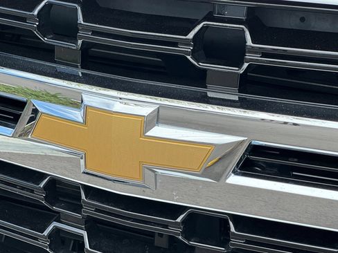Used 2024 Chevrolet Tahoe LS RWD image 39