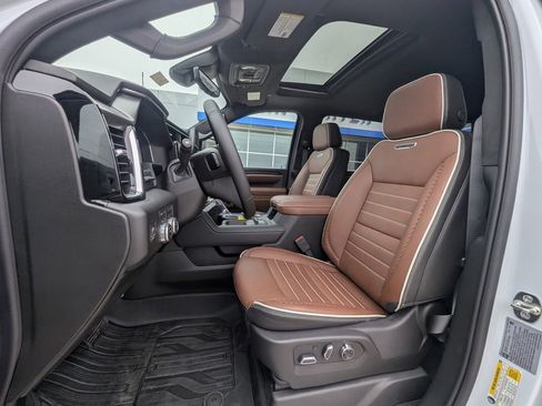 New 2026 GMC Sierra 3500 Denali Ultimate image 16