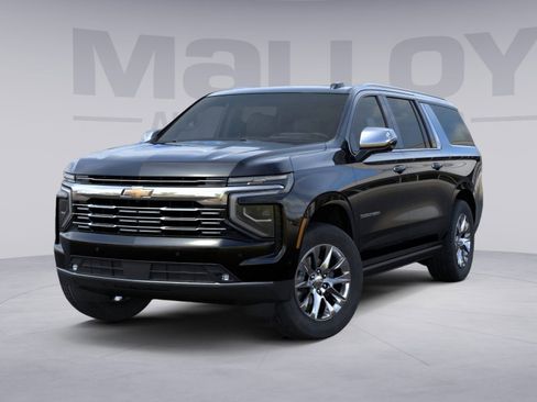 New 2026 Chevrolet Suburban Premier image 6