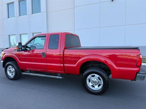 Used 2011 Ford F250 XLT w/ XLT Premium Pkg AWD/4WD image 5