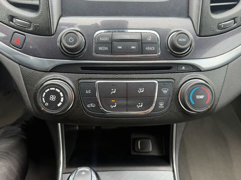 Used 2014 Chevrolet Impala LS FWD image 26