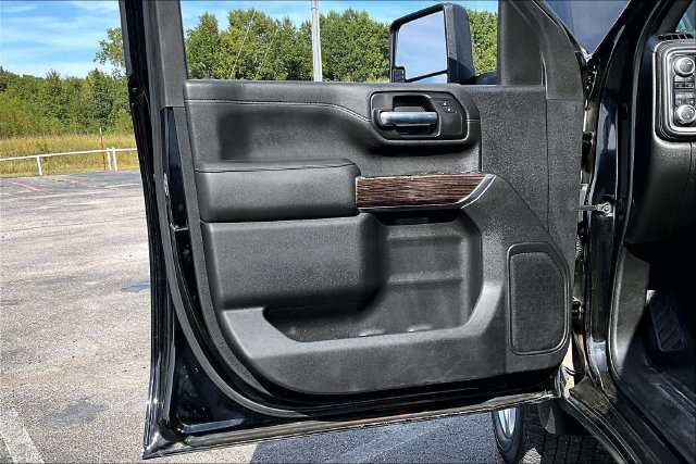 Used 2020 GMC Sierra 2500 SLE w/ SLE Value Package; AWD/4WD image 21