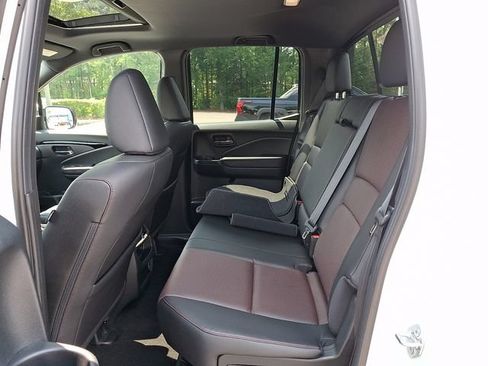 Used 2023 Honda Ridgeline Black Edition image 12