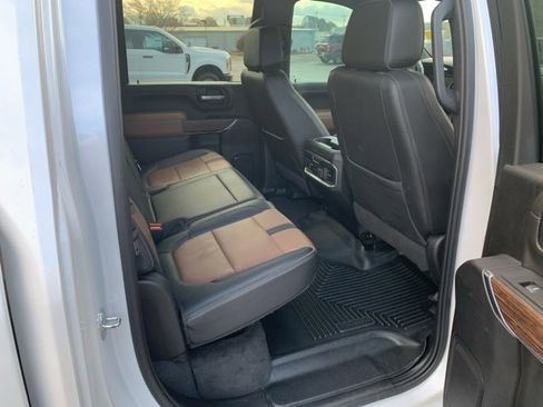 Used 2023 Chevrolet Silverado 2500 High Country w/ Z71 Off-Road Package image 16