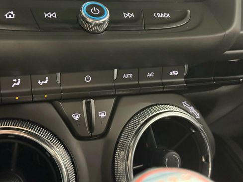 Used 2018 Chevrolet Camaro SS image 36