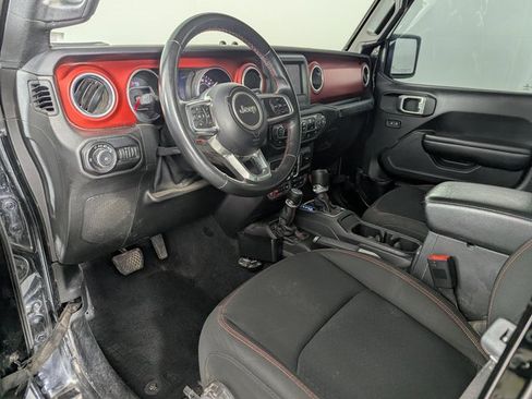 Used 2018 Jeep Wrangler Unlimited Rubicon image 11