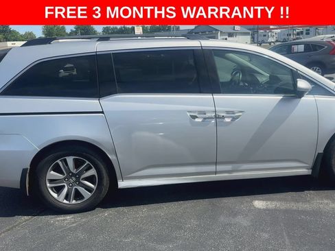 Used 2014 Honda Odyssey Touring image 2