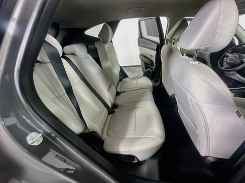 Used 2025 Hyundai Tucson SEL FWD image 10