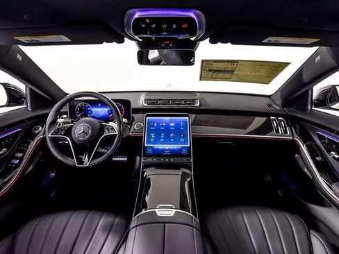 New 2026 Mercedes-Benz S 500 4MATIC image 3