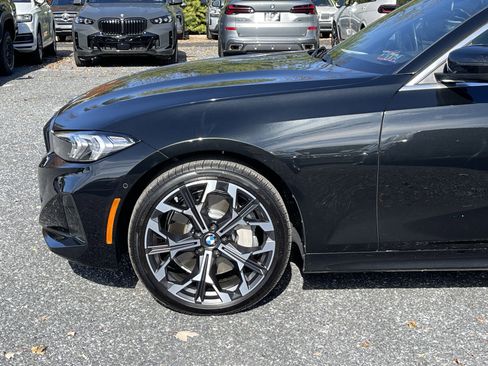 Certified 2025 BMW 330i xDrive Sedan image 4