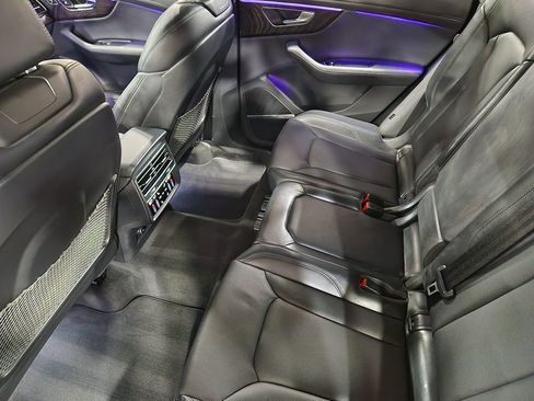 Used 2022 Audi Q8 Prestige image 53