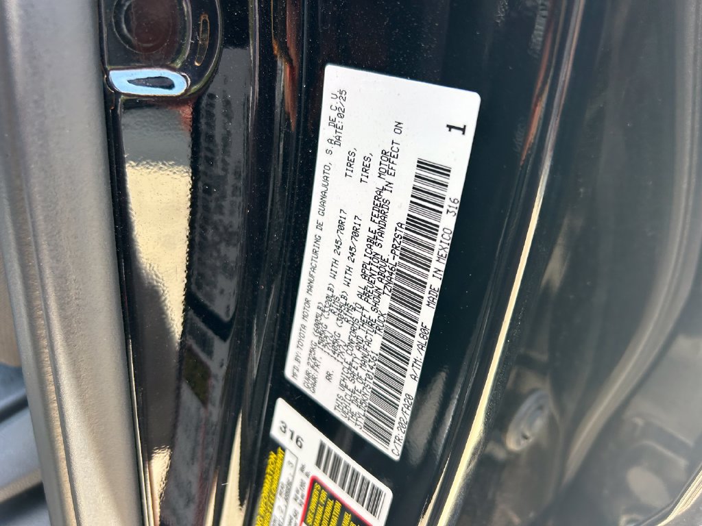 Certified 2025 Toyota Tacoma SR AWD/4WD image 10