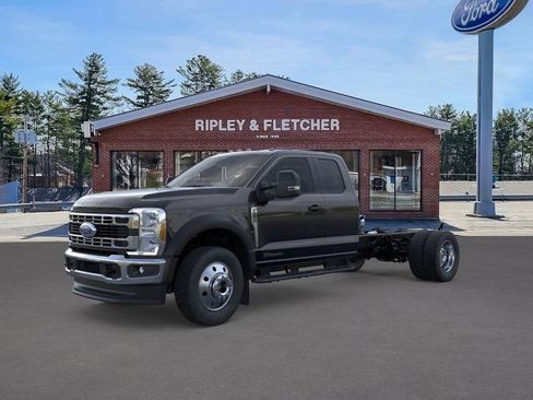 New 2026 Ford F550 4x4 SuperCab Super Duty w/ XLT Value Package image 1
