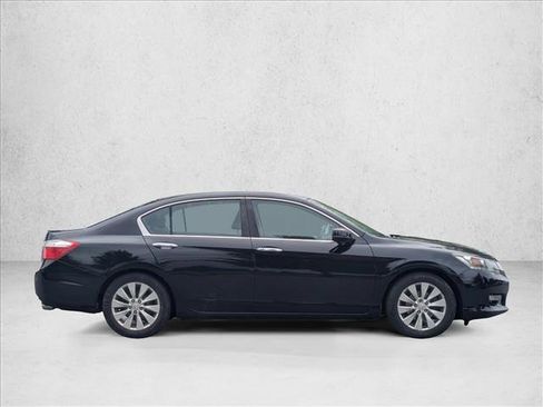 Used 2013 Honda Accord EX image 4