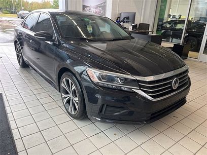 Used 2022 Volkswagen Passat 2.0T SE