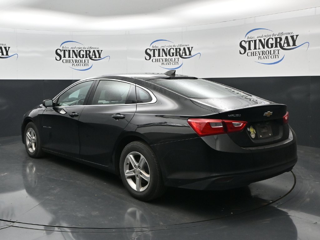 Used 2021 Chevrolet Malibu LS FWD image 5