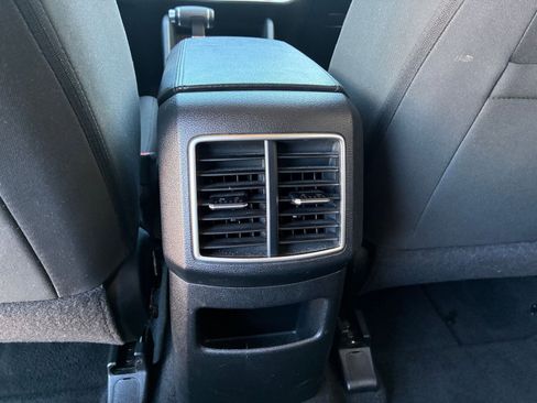 Used 2025 Kia Sportage LX image 22