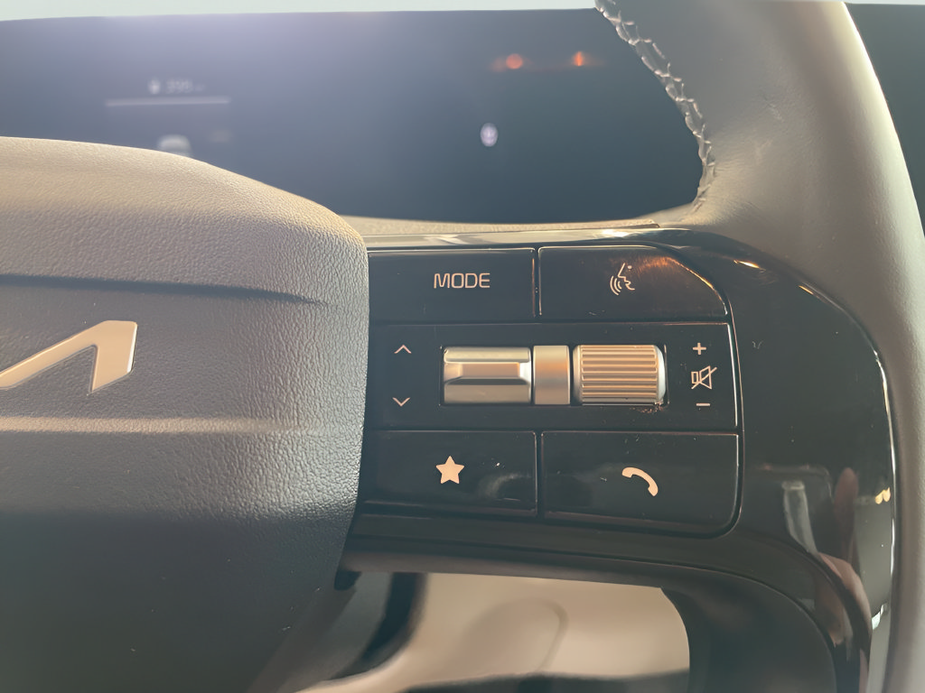 Certified 2026 Kia Sorento S AWD/4WD image 28