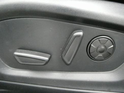 Certified 2025 Ford Explorer ST image 25