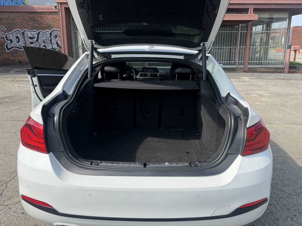 Used 2018 BMW 430i Gran Coupe RWD image 16