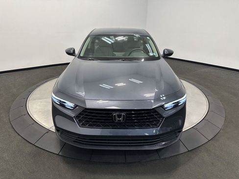 Certified 2023 Honda Accord LX image 3