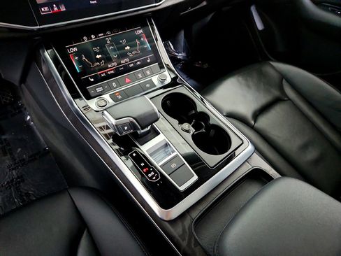 Used 2023 Audi Q7 3.0T Premium w/ Convenience Package image 14