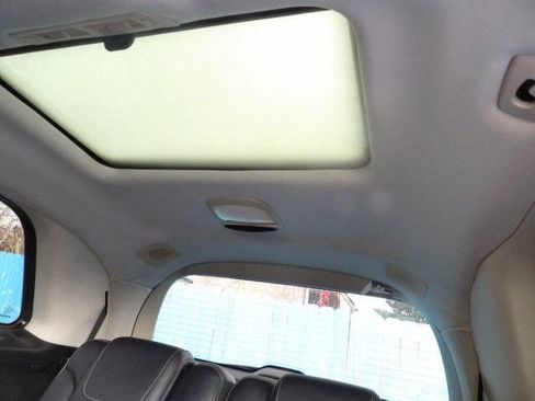 Used 2012 Mercedes-Benz GL 320 BlueTEC 4MATIC w/ Premium 1 Pkg image 19