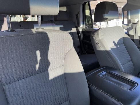 Used 2019 Chevrolet Tahoe LS image 8