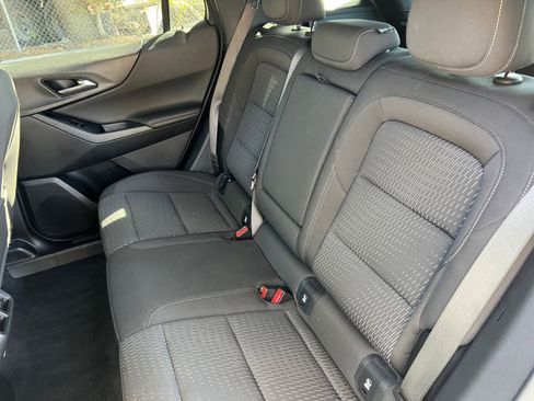 Used 2025 Chevrolet Equinox LT image 31