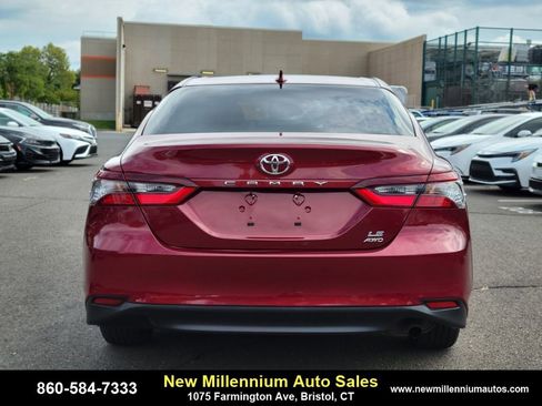 Used 2022 Toyota Camry LE w/ Cold Weather Package image 4