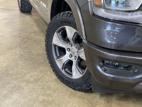 Used 2020 RAM 1500 Laramie w/ Sport Appearance Package AWD/4WD image 11