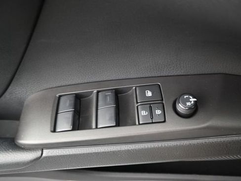 Used 2023 Toyota Camry LE w/ Convenience Package FWD image 11