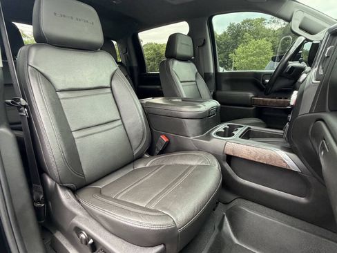 Used 2020 GMC Sierra 3500 Denali w/ Denali Ultimate Package AWD/4WD image 35
