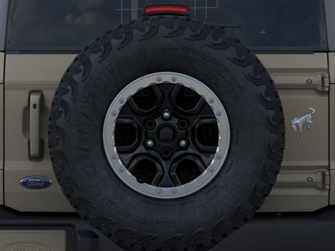 New 2025 Ford Bronco Outer Banks w/ Sasquatch Package AWD/4WD image 24