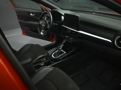 Certified 2022 Kia Forte GT-Line w/ GT-Line Premium Package FWD image 54