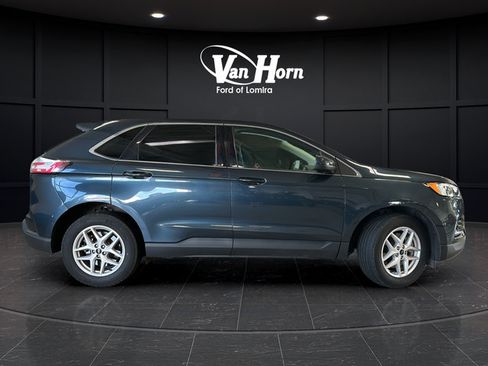 Used 2023 Ford Edge SEL AWD/4WD image 8