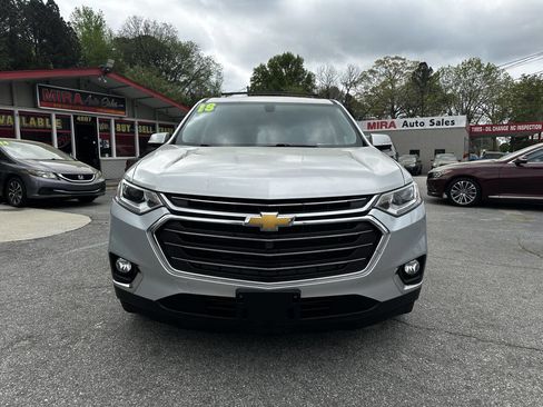 Used 2018 Chevrolet Traverse LT image 9