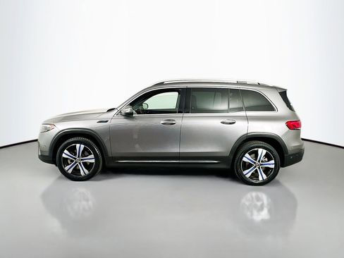 Used 2022 Mercedes-Benz EQB 350 4MATIC image 4
