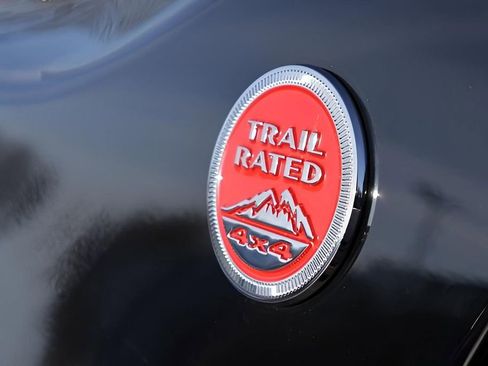 Used 2023 Jeep Renegade Trailhawk w/ Sun/Sound Group image 11