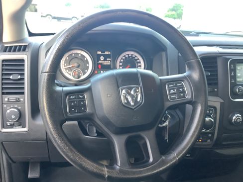 Used 2014 RAM 1500 Express w/ Black Ram 1500 Express Group AWD/4WD image 11