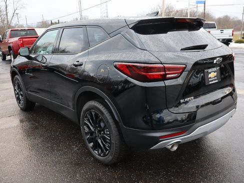 New 2026 Chevrolet Blazer LT image 3
