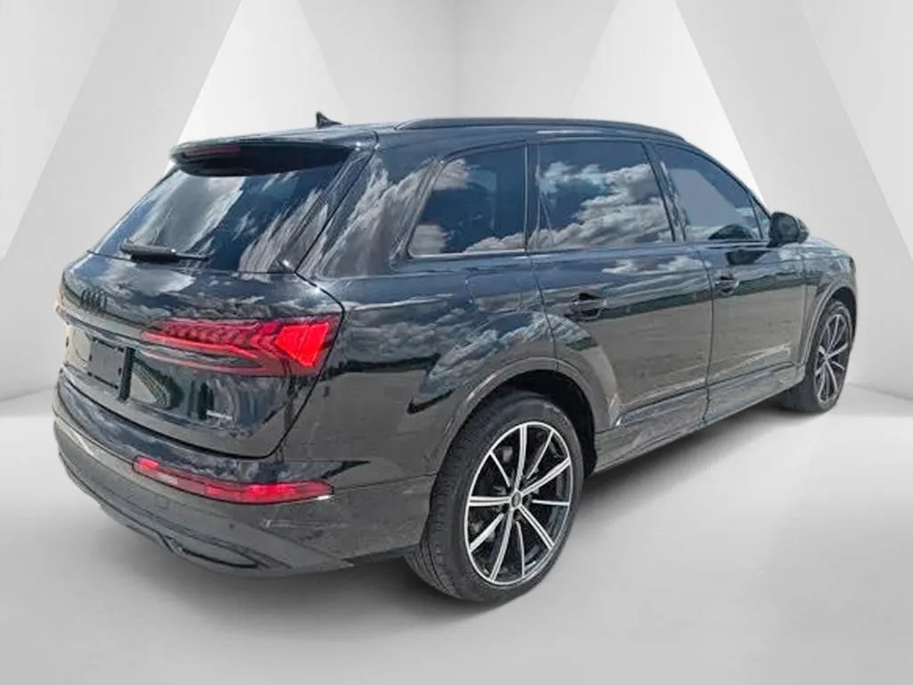 Used 2023 Audi Q7 3.0T Premium Plus AWD/4WD image 7