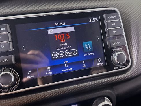 Used 2019 Nissan Kicks SV FWD image 21