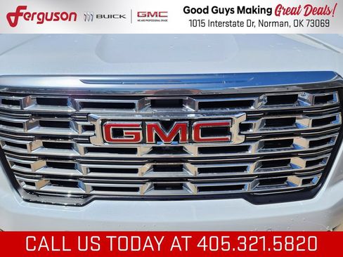 New 2026 GMC Acadia Denali w/ Super Cruise Package FWD image 10